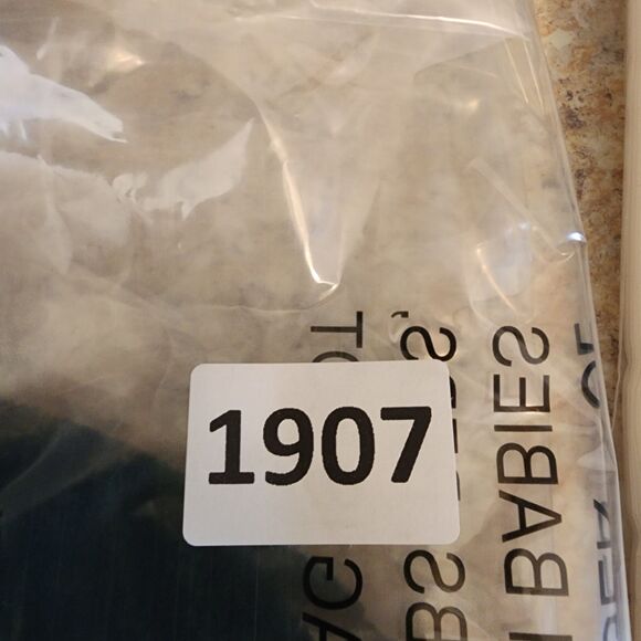 Patagonia Vintage 90’s Kids Size Medium Beanie Hat Fleece Cap Youth Retro Aztec - Picture 8 of 8